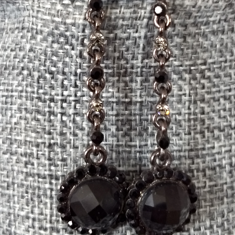 Beveled Stone Dangling Earrings - Picture 4 of 4